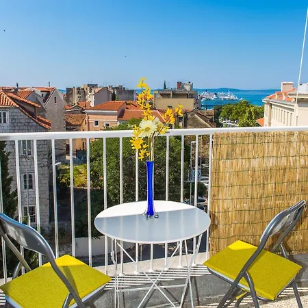 Apartman Dodo Apartment *
